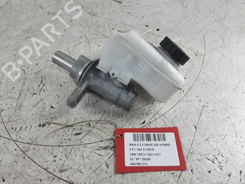 Used Brake master cylinder Brake master cylinder BMW X2 (F39) xDrive 25 e Plug-in-Hybrid (220 hp) 32161120 32161120