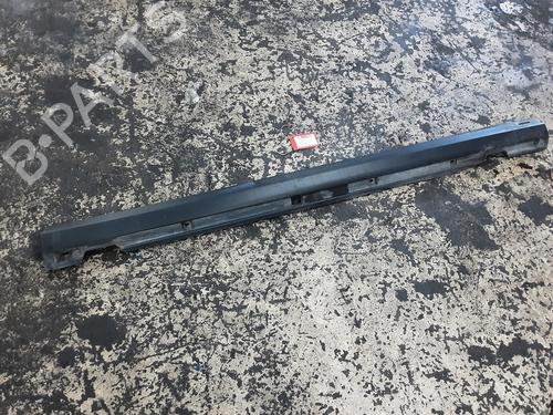 Used Door moulding trim Door moulding trim LAND ROVER RANGE ROVER EVOQUE (L551) 2.0 D150 (150 hp) 35169471 35169471