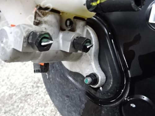 Used Brake master cylinder HYUNDAI TUCSON (TL, TLE) 1.7 CRDi (116 hp) 20271934
