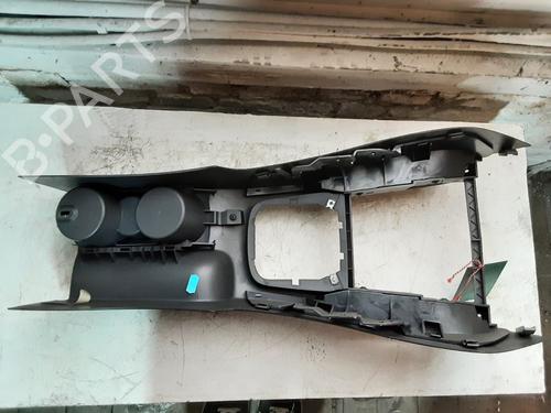 Middle console VW PASSAT B6 (3C2) 2.0 TDI | BP23401647I22 - Image 2