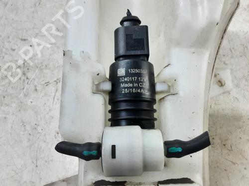 Used Washer pump Washer pump 39053124 39053124