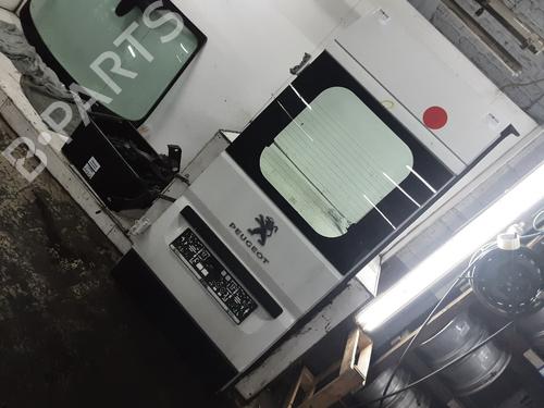 Venstre bagagerum dør PEUGEOT BOXER Van 2.2 BlueHDi 140 (140 hp) 31604818