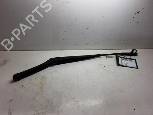 Used Front windshield wiper arm VW GOLF V (1K1) 1.6 (102 hp) 20283269