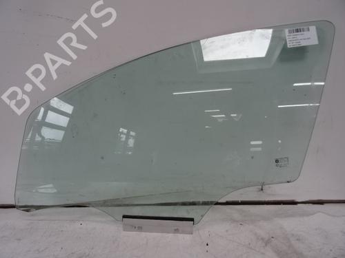dr-rude-ventre-foran-opel-corsa-e-x15-2014-39051381 main image