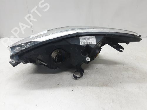 Used Right headlight RENAULT CAPTUR I (J5_, H5_) 0.9 TCe 90 (90 hp) 32244446