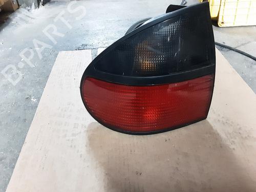 Venstre baglygte Venstre baglygte RENAULT LAGUNA I (B56_, 556_) 1.8 (94 hp) 22175758 22175758