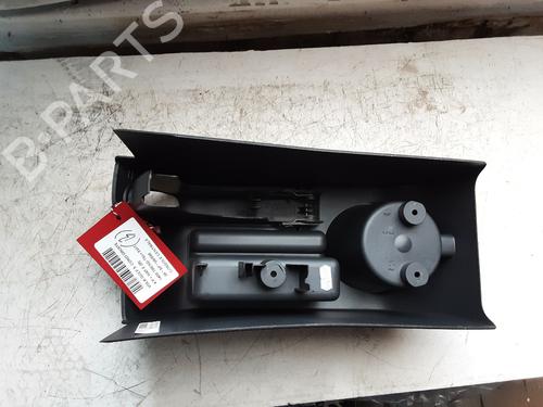 Middle console VW GOLF V (1K1) 1.4 16V | BP23503924I22 - Image 2