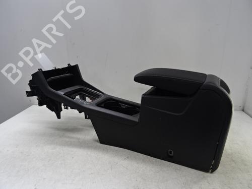 Used Middle console Middle console 39056069 39056069