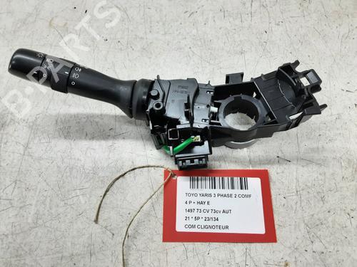 Used Steering column stalk Steering column stalk TOYOTA YARIS (_P13_) 1.5 Hybrid (NHP130_) (101 hp) 33872199 33872199