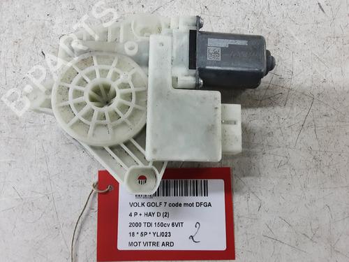 Used Right rear window motor VW GOLF VII (5G1, BQ1, BE1, BE2) 2.0 TDI (150 hp) 28516470