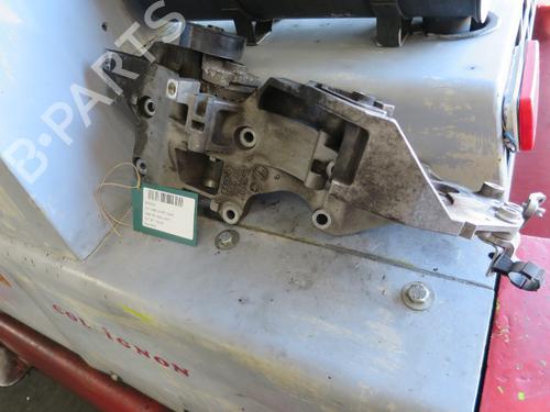 Used Engine mount Engine mount 39060001 39060001