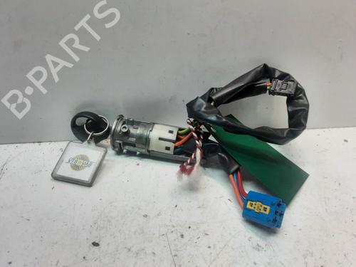 Kombi Kontakt / Stilkkontakt Kombi Kontakt / Stilkkontakt PEUGEOT 206 Hatchback (2A/C) 1.4 HDi eco 70 (68 hp) 39889357 39889357