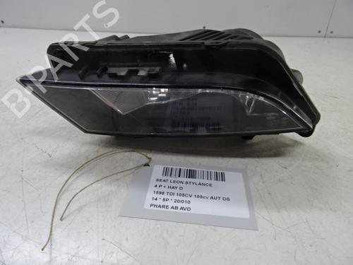 Used Right front fog light Right front fog light SEAT LEON (5F1) 1.6 TDI (105 hp) 39054917 39054917