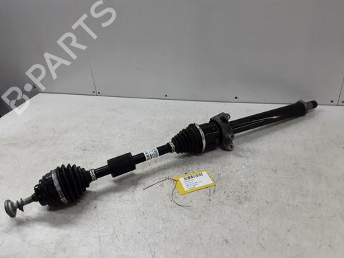 drivaksel-fortil-hjre-bmw-1-f40-2019-39108028 main image