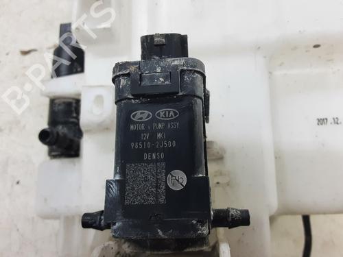 Used Washer pump Washer pump HYUNDAI SANTA FÉ III (DM, DMA) 2.2 CRDi (197 hp) 39053123 39053123