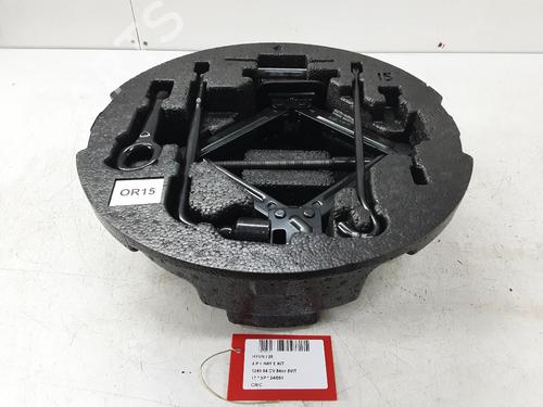 Used Jack Kit HYUNDAI i20 II (GB, IB) 1.2 (84 hp) 31708376