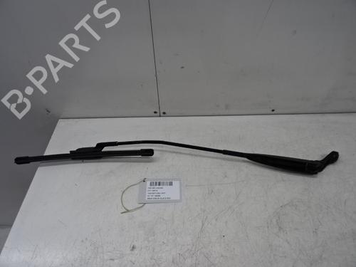 front-windshield-wiper-arm-fiat-500-312_-2007-39053767 main image