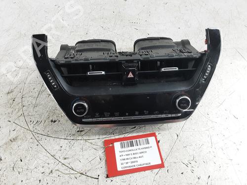 Used Climate control Climate control TOYOTA COROLLA Saloon (_E21_) 1.8 VVTi Hybrid (ZWE211, MZEA12) (98 hp) 31823240 31823240