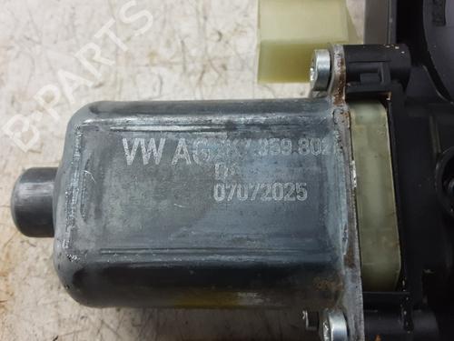 Right front window motor VW CADDY V MPV (SBB, SBJ) 2.0 TDi | BP39063742E20 - Image 2