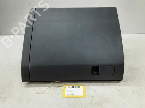 Used Glove box Glove box SEAT TARRACO (KN2) 1.5 TSI ACT (150 hp) 39712349 39712349