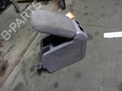 Used Middle console Middle console VW GOLF PLUS V (5M1, 521) 1.9 TDI (105 hp) 39056438 39056438