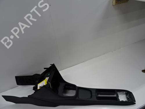 Console centrale Console centrale VW POLO V (6R1, 6C1) 1.2 TSI 16V (90 hp) 39056055 39056055