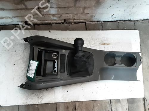 Used Middle console Middle console 23503896 23503896