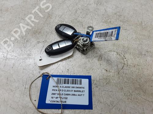 Used Ignition barrel MERCEDES-BENZ X-CLASS (470) X 350 d 4-matic (470.252) (258 hp) 32243409