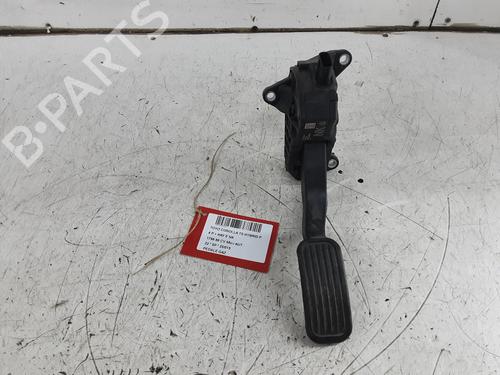 Pedal TOYOTA COROLLA Saloon (_E21_) 1.8 VVTi Hybrid (ZWE211, MZEA12) (98 hp) 31842339