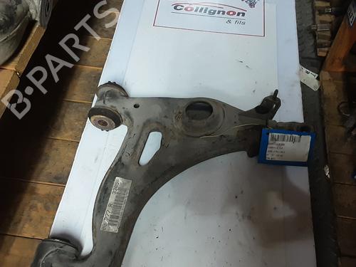 Used Right front suspension arm MERCEDES-BENZ CLK (C208) CLK 320 (208.365) (218 hp) 20282545