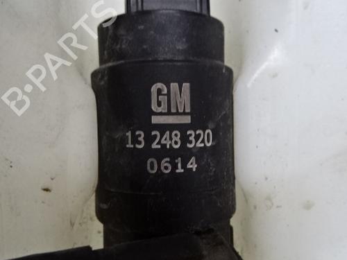 Used Washer pump Washer pump OPEL CORSA D (S07) 1.3 CDTI (L08, L68) (95 hp) 39052987 39052987