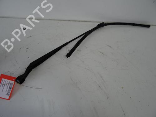 front-wipers-mechanism-citroen-ds5-20-hdi-165-hybrid4-4x4-2011-2012-2013-2014-2015-2016-20272486 main image