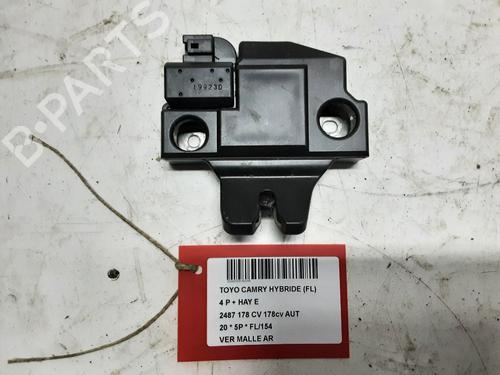 tailgate-lock-toyota-camry-_v7_-_va7_-_vh7_-2017-32247595 main image