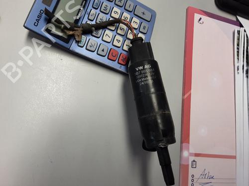 washer-pump-vw-golf-vi-5k1-2008-2009-2010-2011-2012-2013-2014-39057808 main image