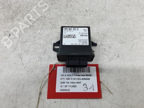 Used Control unit VW GOLF VII (5G1, BQ1, BE1, BE2) 2.0 TDI (150 hp) 28824423