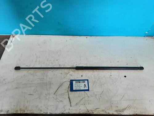 hood-lift-support-audi-a3-8p1-2003-2004-2005-2006-2007-2008-2009-2010-2011-2012-2013-32244616 main image