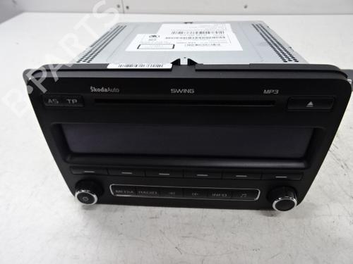 radio-skoda-fabia-ii-542-12-tdi-5j0035161d-2006-2007-2008-2009-2010-2011-2012-2013-2014-20273679 main image