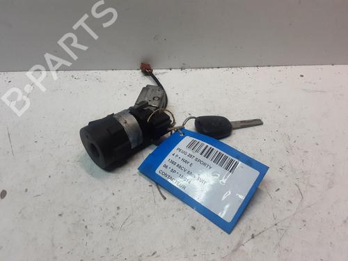 Used Switch Switch PEUGEOT 207 (WA_, WC_) 1.4 16V (88 hp) 40293200 40293200