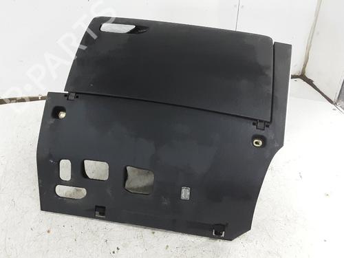 Handskerum AUDI A3 Sportback (8VA, 8VF) 30 TDI (115 hp) 32382683