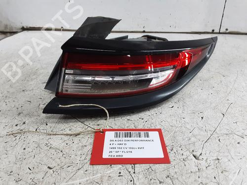 Feu arrière droit DS DS 3 / DS 3 CROSSBACK (UR_, UC_, UJ_) 1.5 BlueHDi 100 (UCYHYJ) (102 hp) 32249056