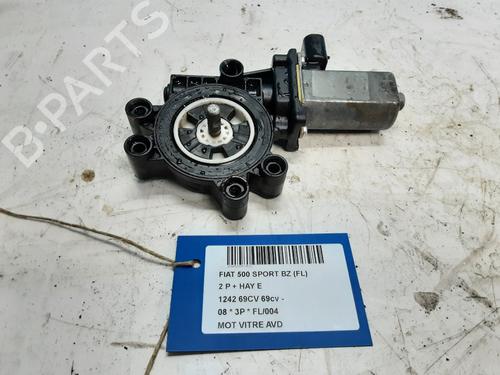 Right front window motor FIAT 500 (312_) 1.2 (312AXA1A) | BP32244736E20 - Image 2