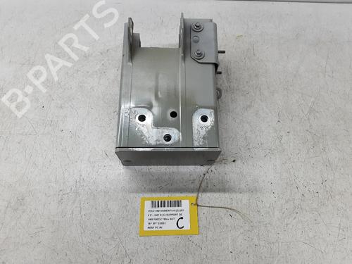 Reforço do pára-choques frente Reforço do pára-choques frente VOLVO V60 II (225) D4 (190 hp) 36478983 36478983
