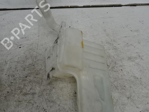 windscreen-washer-tank-skoda-octavia-iii-combi-5e5-5e6-2012-2013-2014-2015-2016-2017-2018-2019-2020-39053644 main image