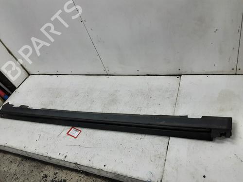 Used Door moulding trim Door moulding trim VOLVO XC40 (536) T5 AWD (247 hp) 33247693 33247693