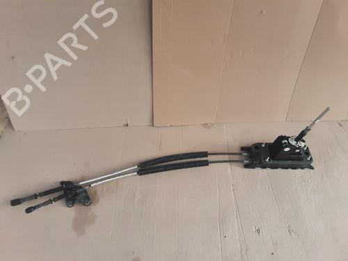 Used Shift knob VW TOURAN (5T1) 2.0 TDI (150 hp) 28383324