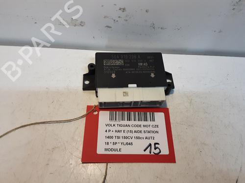 Used Control unit VW TIGUAN (AD1, AX1) 1.4 TSI (150 hp) 28824450