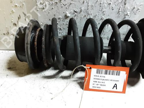 Højre fortil støddæmper Højre fortil støddæmper VW JETTA I (16) 1.6 D (54 hp) 22175915 22175915