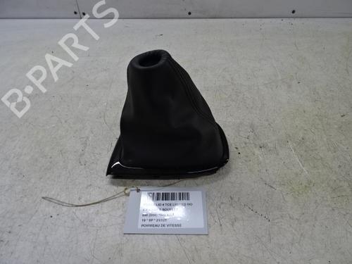 Used Shift knob Shift knob RENAULT CLIO IV (BH_) 0.9 TCe 75 (BHNP) (76 hp) 39057656 39057656