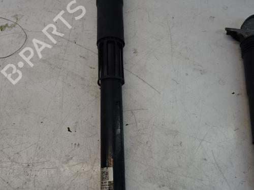 right-rear-shock-absorber-vw-passat-b8-3g2-cb2-16-tdi-3q0512011jg-2014-20272249 main image