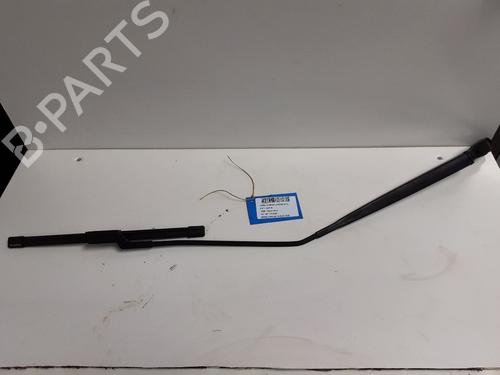 Used Front windshield wiper arm Front windshield wiper arm OPEL MOKKA / MOKKA X (J13) 1.7 CDTI 4x4 (_76) (131 hp) 39053793 39053793